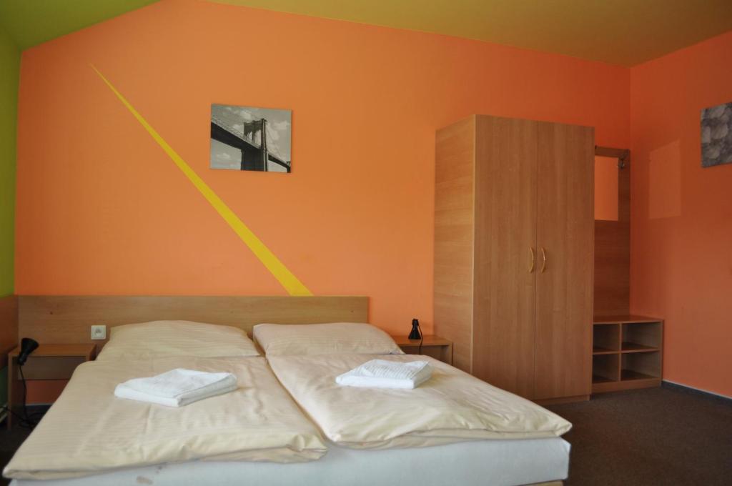 Sport Hotel Ostrov Тренчин Номер фото